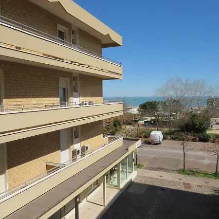 Hotel Primula B&B Cesenatico Hotel 2*